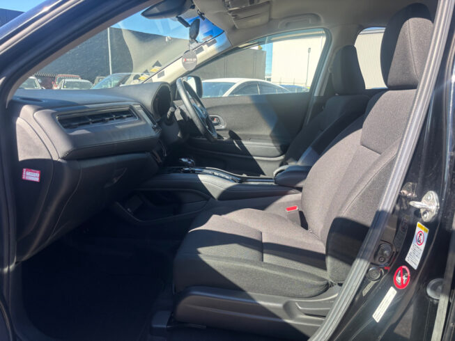 2014 Honda Vezel Hybrid X, Low KMS image 296459