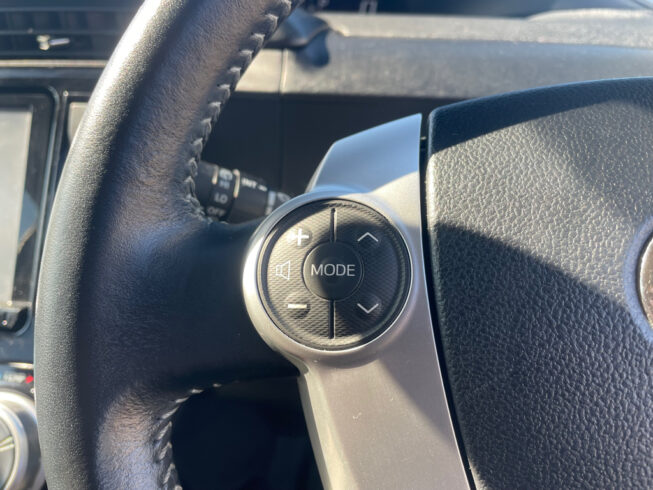 2015 Toyota Aqua Low Kms X Urban Hybrid! image 298198