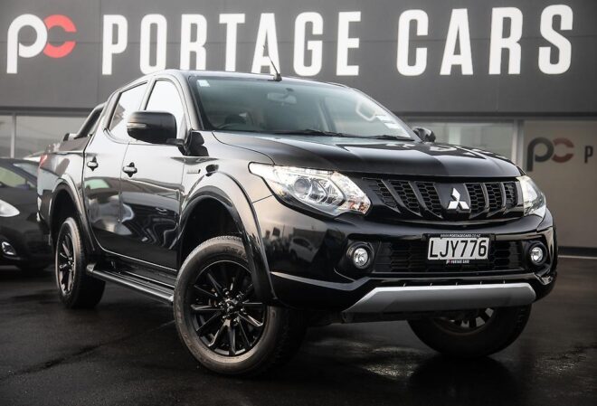 2018 Mitsubishi Triton DC GLSB 2.4D/4WD/5AT image 297423