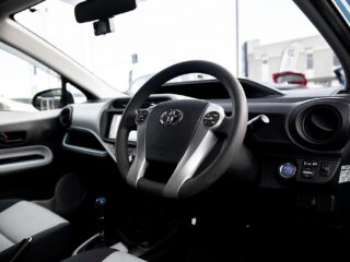 2012 Toyota Aqua S Model, Hybrid, Push start image 298156