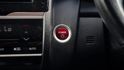 Honda Fit Hybrid L-package image 312394