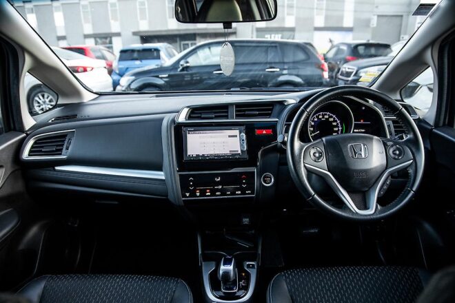 2014 Honda Fit Hybrid L pkg ,Reverse camera image 296802