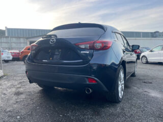 2014 Mazda Axela 20S Touring image 295573