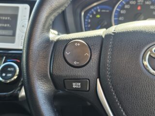 2013 Toyota Corolla Fielder Hybrid G Model – Push Button Start image 298305