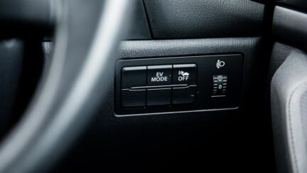 Mazda Axela 20S, SkyActiv HEV image 296598