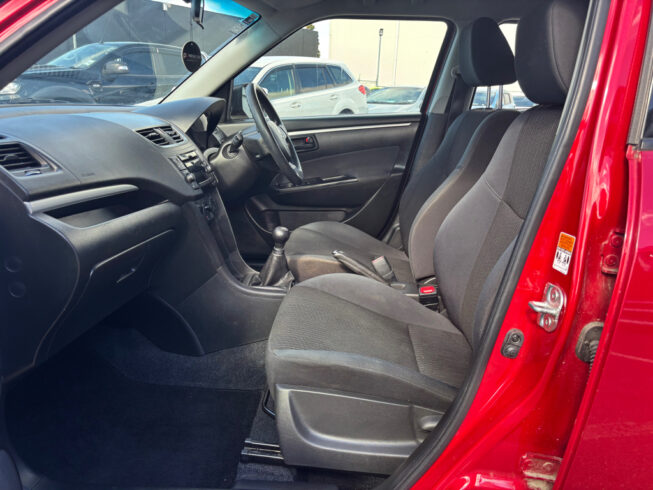 2016 Suzuki Swift GLB 1.4P/5MT/HA/5DR/ image 298031