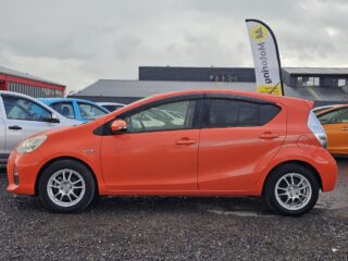 2012 Toyota Aqua Push Button Start – Alloy Wheels image 296972