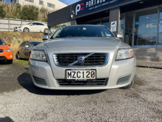 2009 Volvo V50 Wagon, Low Kms image 295148