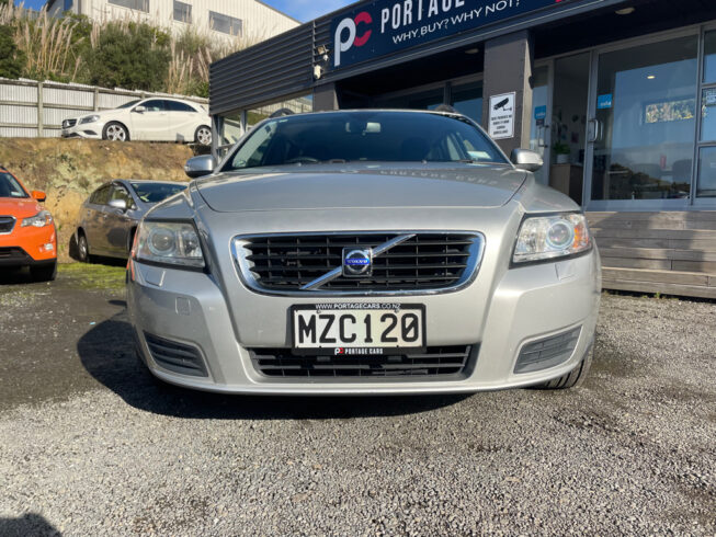 2009 Volvo V50 Wagon, Low Kms image 295148