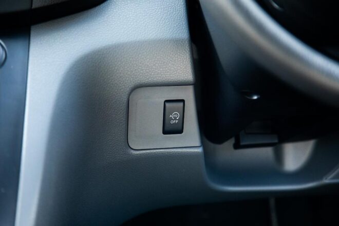 2021 Nissan Nv200 Super Low Kms! Like New Condition! image 297564