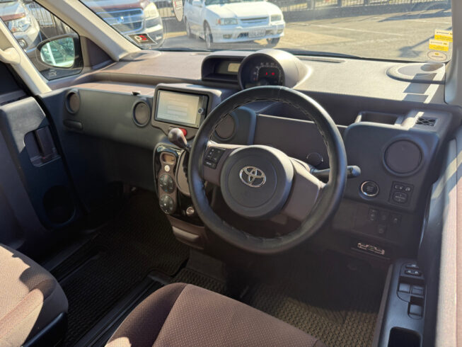 2013 Toyota Spade G Model image 296271