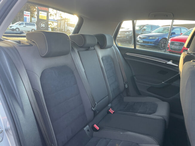 2013 Volkswagen Golf TDI Highline NZ New image 297827