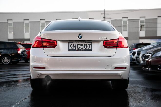2017 Bmw 318i 318I 1.5P/8AT, Tints, NZ New image 295728