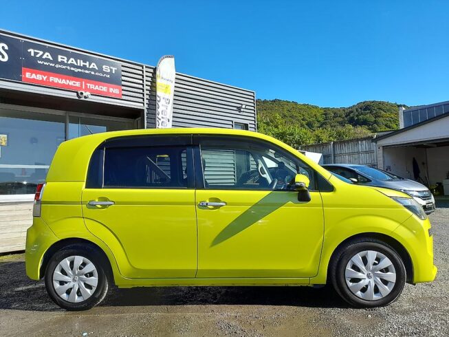 2013 Toyota Spade F Model Push Start image 297862