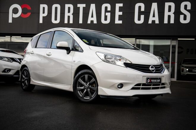 2014 Nissan Note Aero Style Emergency Barke Package image 294810