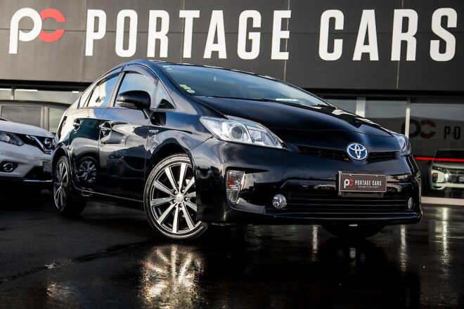 2012 Toyota Prius S Model Reversing Camera Alloys image 295621