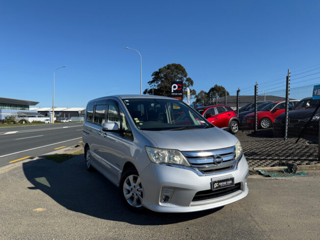 2012 Nissan Serena Highway Star Hybrid image 296746