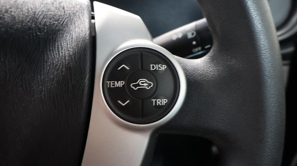 Toyota Aqua S Model. Low KMS Push Button Start image 313630