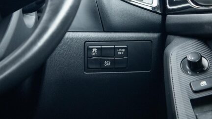 Mazda Axela 20S Touring Skyactiv image 316119