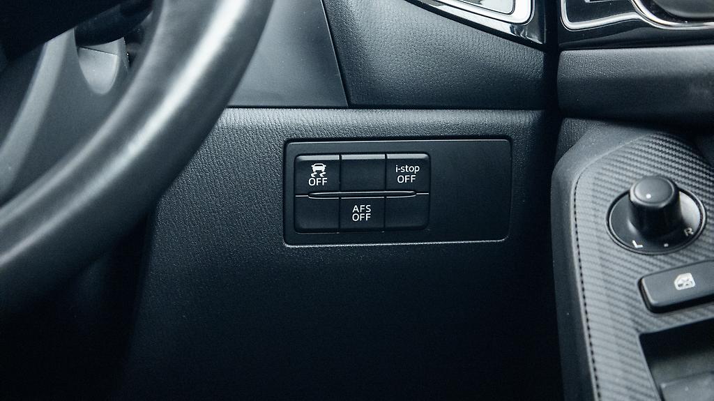 Mazda Axela 20S Touring Skyactiv image 316119