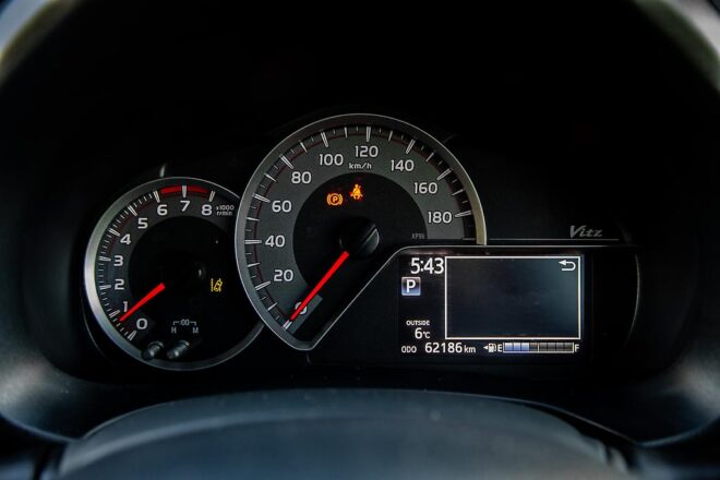 2016 Toyota Vitz U spec, Push Start,Reverse camera image 295715