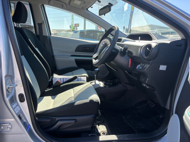 2012 Toyota Aqua S Model, Push Start, Reverse Camera image 296534