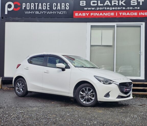 2017 Mazda Demio 13S Touring, Super Low KMS!! image 297343