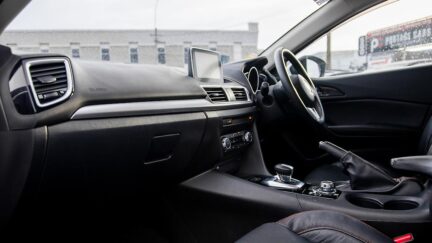 Mazda Axela 20S Leather-PKG, Hybrid, Heated seats image 298110