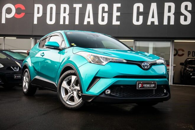 2018 Toyota C-hr S model, Push Start,Hybrid image 297381