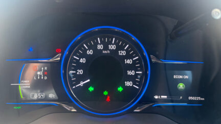 Honda Vezel Hybrid X, Low KMS image 296465