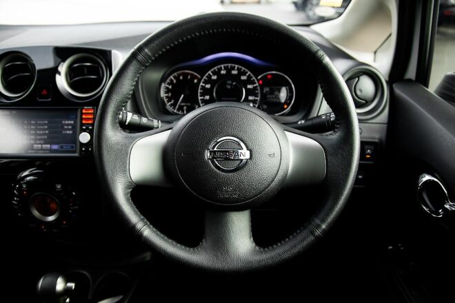 2014 Nissan Note Aero Style Emergency Barke Package image 294822