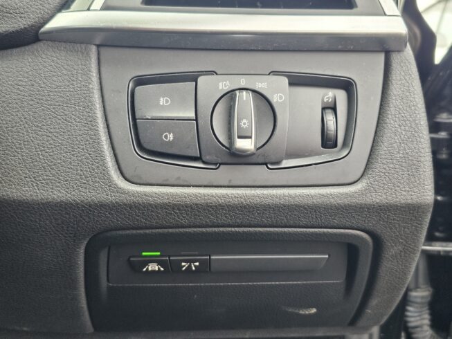 2016 Bmw 330i BMW 330i Luxury Line *NZ New* image 297996