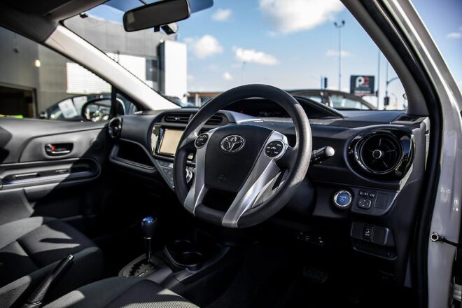 2015 Toyota Aqua Hybrid S Model, Push Start, Reverse Camera image 296661