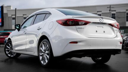 Mazda Axela 20S Leather-PKG, Hybrid, Heated seats image 298094