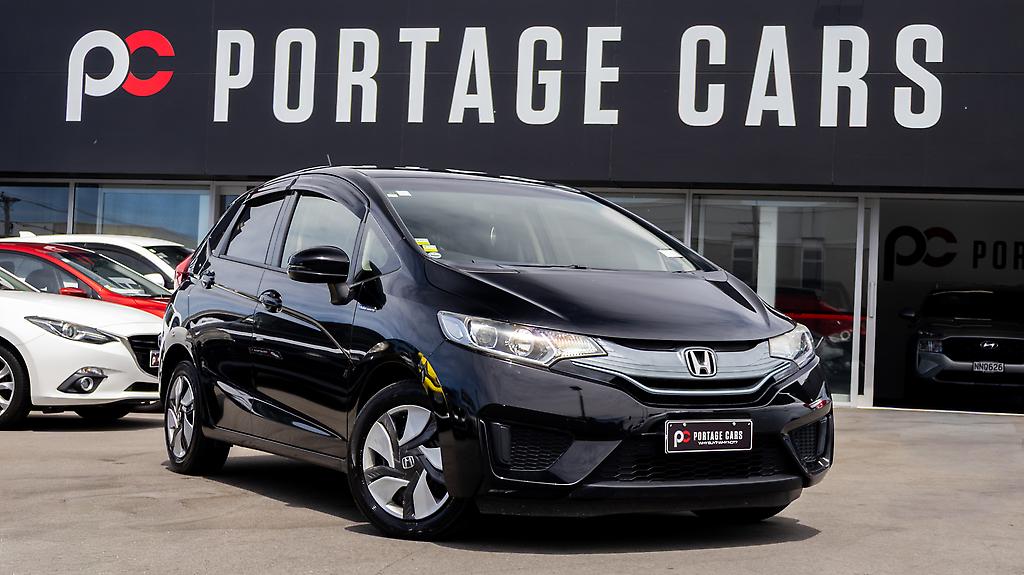 Honda Fit Hybrid L-package image 297362