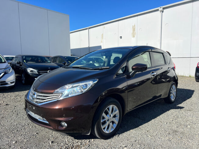 2014 Nissan Note Medalist – Half Leather – 360 Camera image 296918