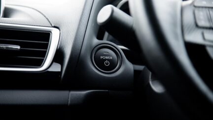 Mazda Axela 20S, SkyActiv HEV image 296600