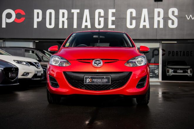 2013 Mazda Demio 13 Skyactiv Shooting Star image 295292