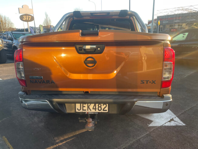 2015 Nissan Navara ST-X 2.3D 4WD image 298317