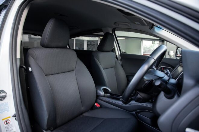 2014 Honda Vezel Hybrid X AWD image 294860