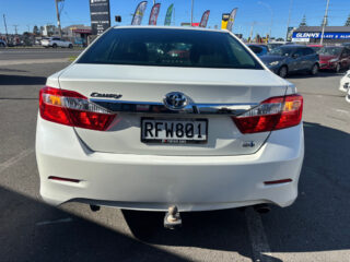 2013 Toyota Camry Hybrid G-Package image 296769