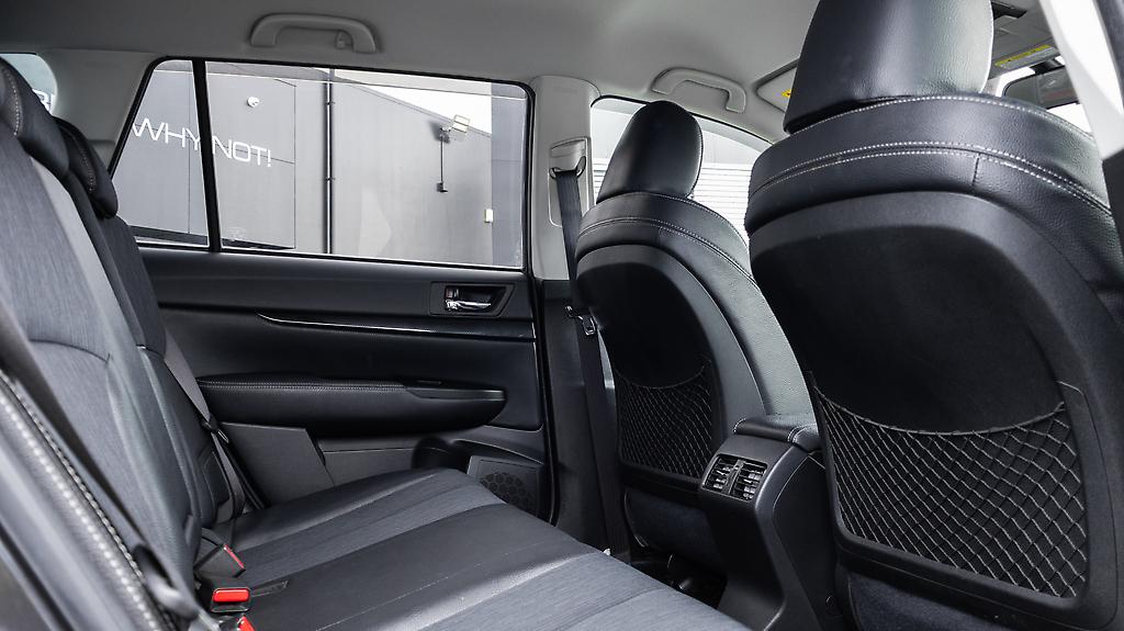 Subaru Legacy Touring Wagon 2.5i Eyesight B Sports G Pkg image 316095