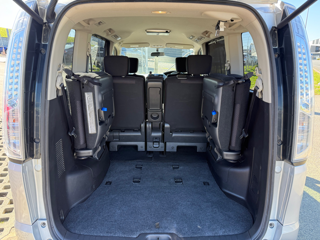 Nissan Serena Highway Star Hybrid image 296761