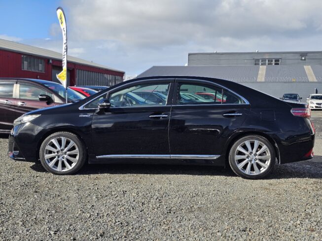 2014 Toyota Sai G Model with Cruise image 295935