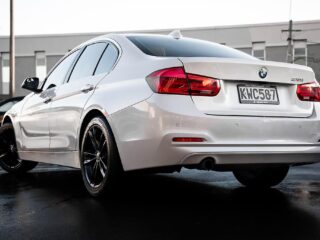 2017 Bmw 318i 318I 1.5P/8AT, Tints, NZ New image 295727