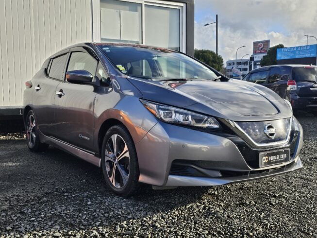 2018 Nissan Leaf X Model with Pro-Pilot **85.89% SOH image 297406