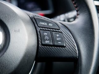 2014 Mazda Axela 20S Leather-PKG, Hybrid, Heated seats image 298116