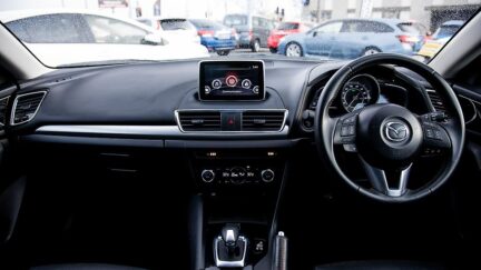 Mazda Axela 20S Leather-PKG, Hybrid, Heated seats image 298097