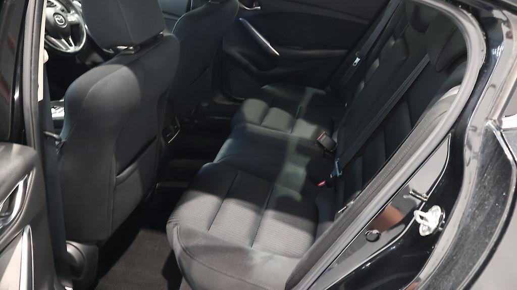 Mazda Atenza 20S – Great look in black image 317178