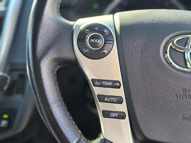 2014 Toyota Sai G Model with Cruise image 295938